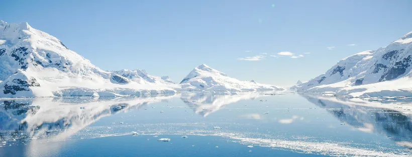 Vue depuis la mer de l'Antarctique