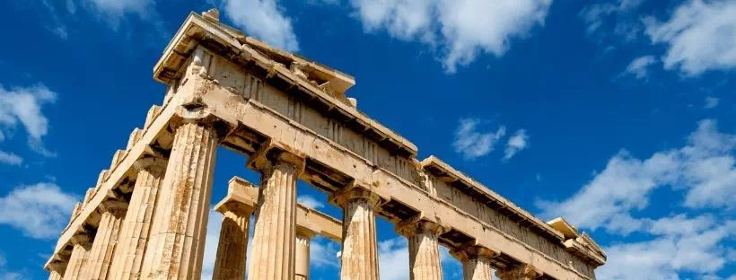 Parthenon vu du bas