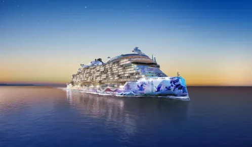 Norwegian Luna