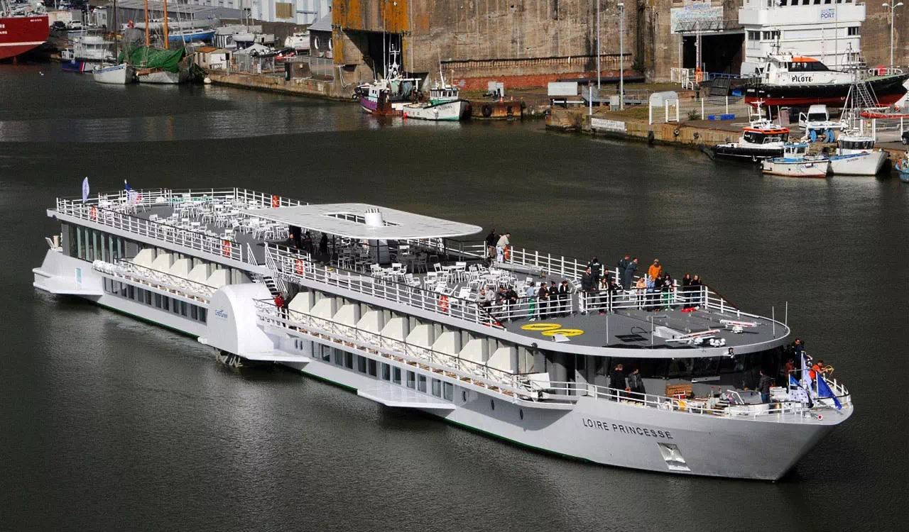 >DESTOCKAGE croisieres.FR La Bretagne authentique, la Loire et ses châteaux, un héritage royal (formule port/port) (NSB_PP)