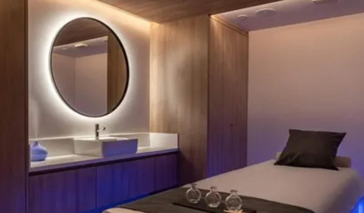 Suite moderne à bord du Star Seeker