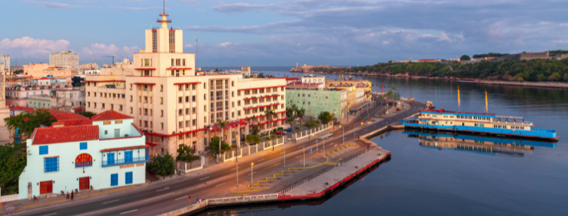 Vue du front de mer de La Havane &agrave; Cuba, ancienne escale du Norwegian Sky