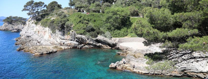 Plage de l'Anse Magaud à Toulon