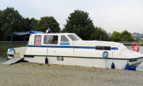 Bateau Access Les Canalous