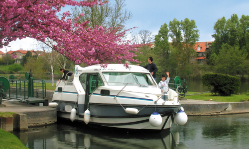 Un bateau de l'armateur Nicols