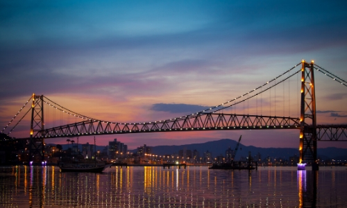 Pont de Florianopolis reliant les 2 parties de la ville