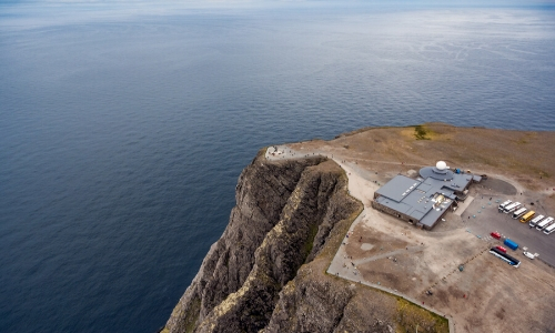 Cap Nord de Norvège surplombant l'Arctique