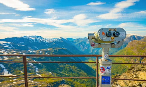 Dalsnibba, avec un point de vue panoramique sur les montagnes