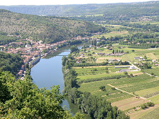 La ville de Douelle