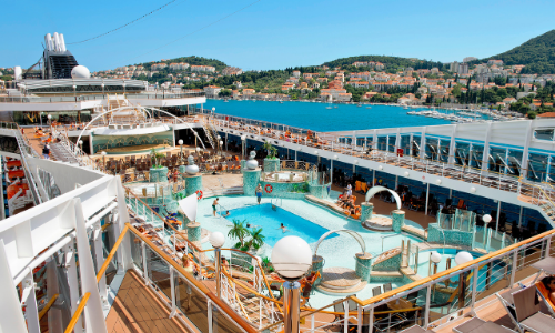 La piscine Le Grand Bleu 