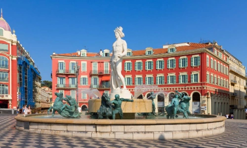 La place Masséna à Nice