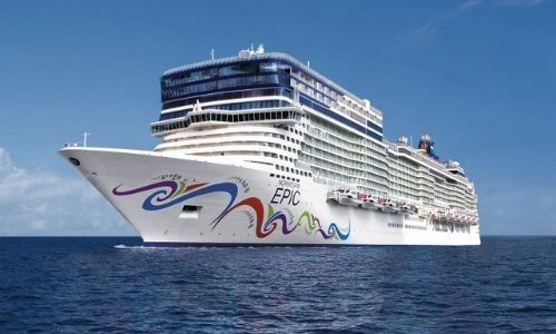 Norwegian Epic de Norwegian Cruise Line en navigation