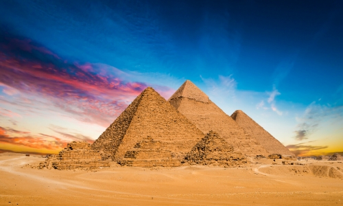 Vue sur les Pyramides de Gizeh en Egypte 