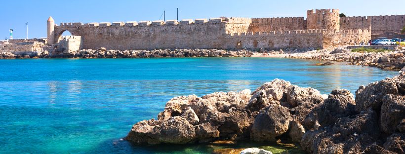 Rhodes et sa forteresse dans les îles grecques