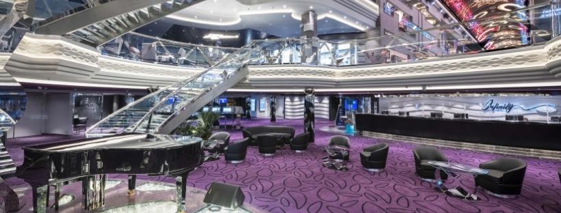 Infinity atrium sur le MSC Virtuosa 