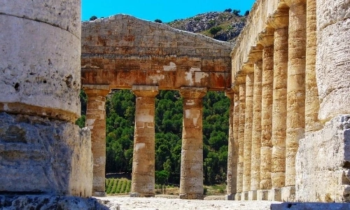 Vestiges archéologiques, colonnes