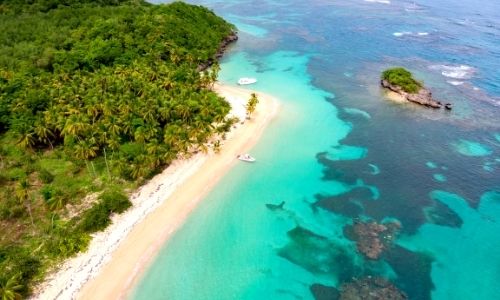 Paysage aérien d'une île des Caraïbes