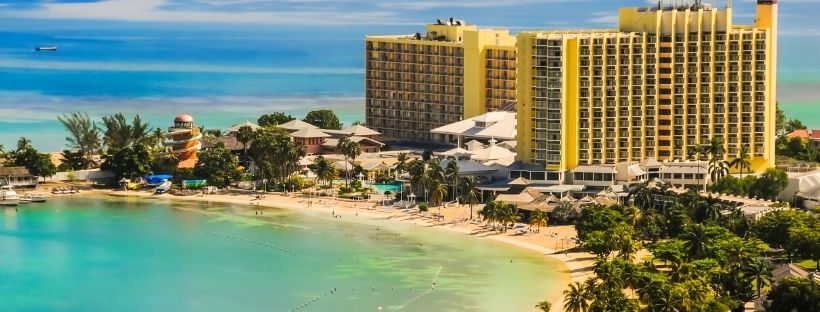 Plage à Ocho Rios en Jamaïque