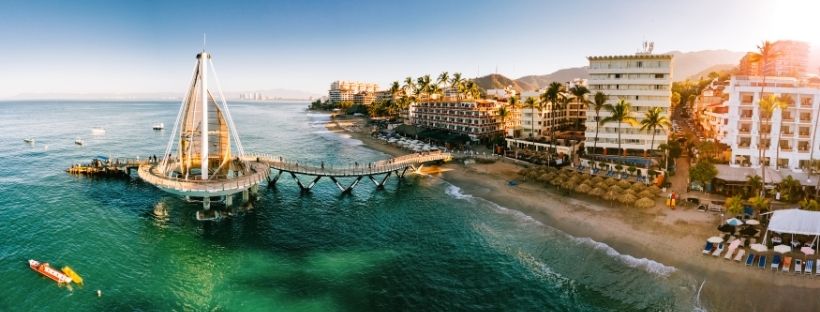 Puerto Vallarta au Mexique à visiter en bateau de croisière en été 