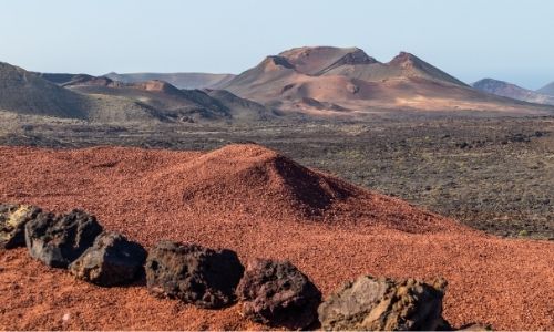 Le parc national de Timanfaya à Lanzarote et la Montañas del Fuego