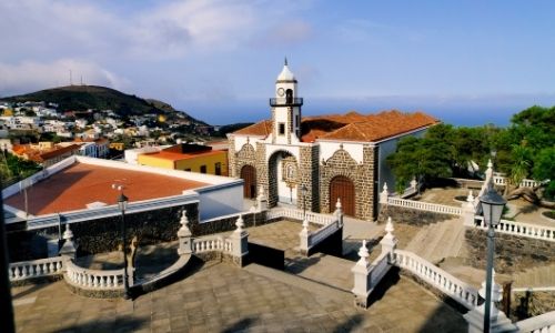 Le village de Valverde à El Hierro et l'Iglesias de la Concepcion