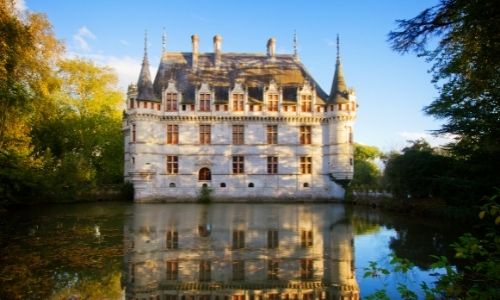 La façade principale du château d'Azay-le-Rideau