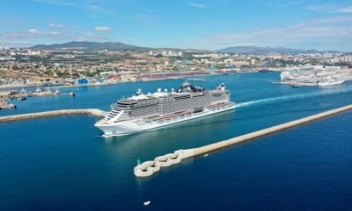 Embarquement du MSC Seaside au port de Marseille