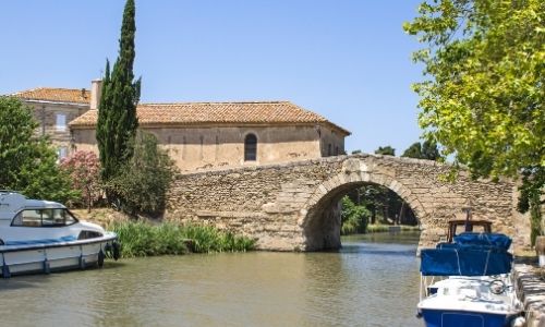 Le pont de pierre du Somail