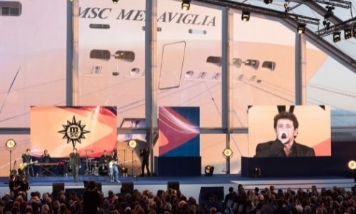 Concert de Patrick Bruel organisé par MSC, une scène et son publique